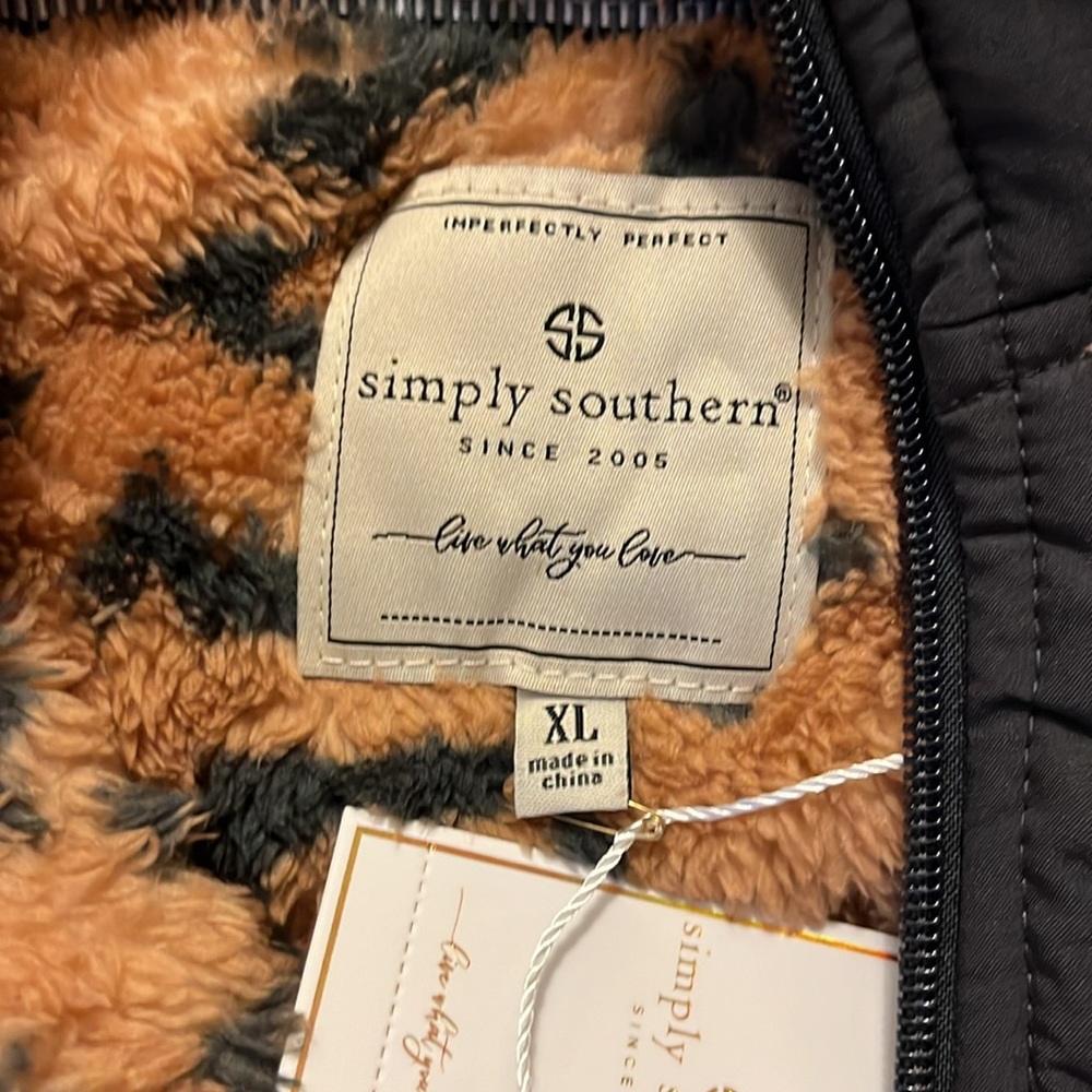Simply Southern Leopard Sherpa Quarter Zip Pullover XL NWT - Picture 7 of 9